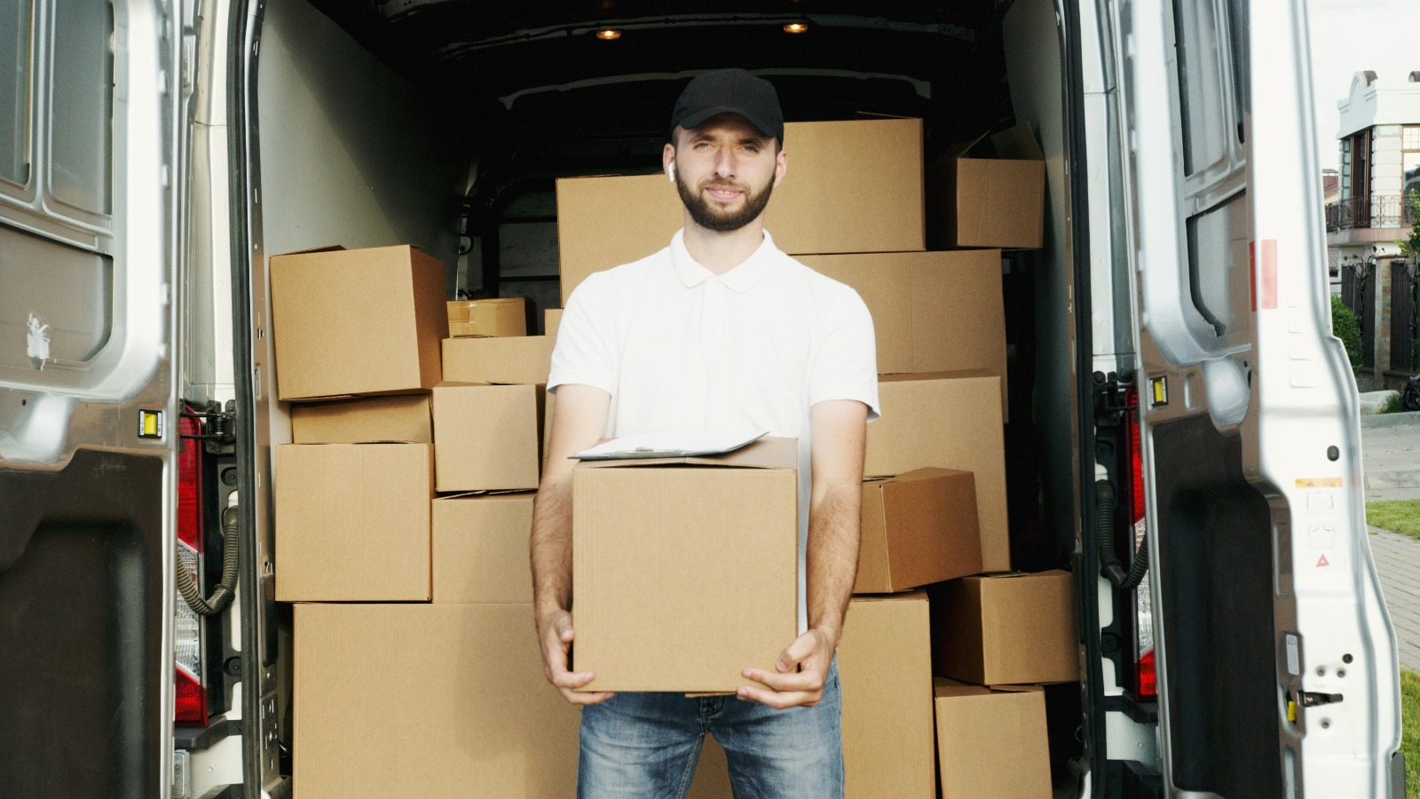 Tips for a Smooth and Organized Moving Day