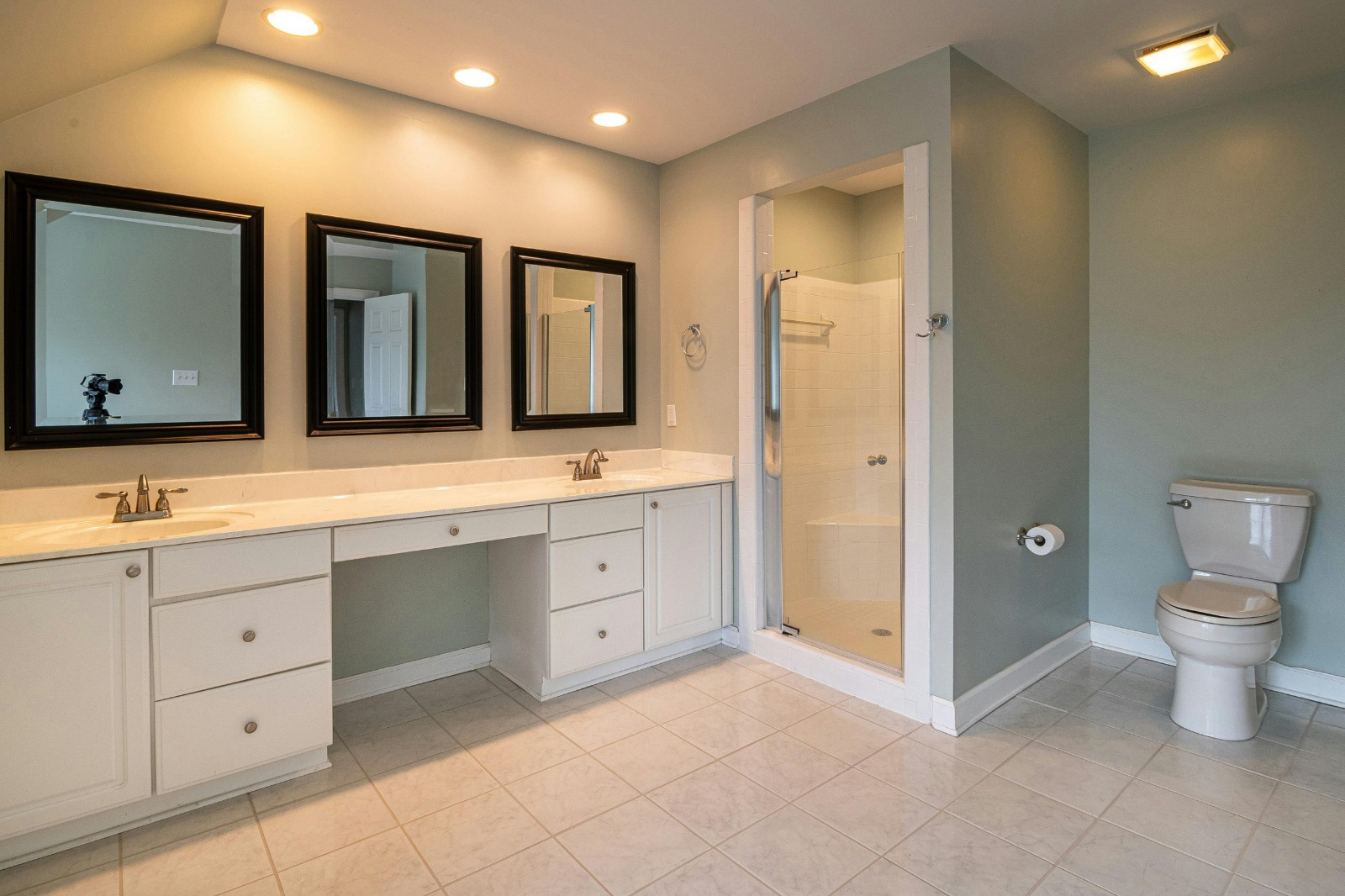 Residential Bath Remodeling Denver CO