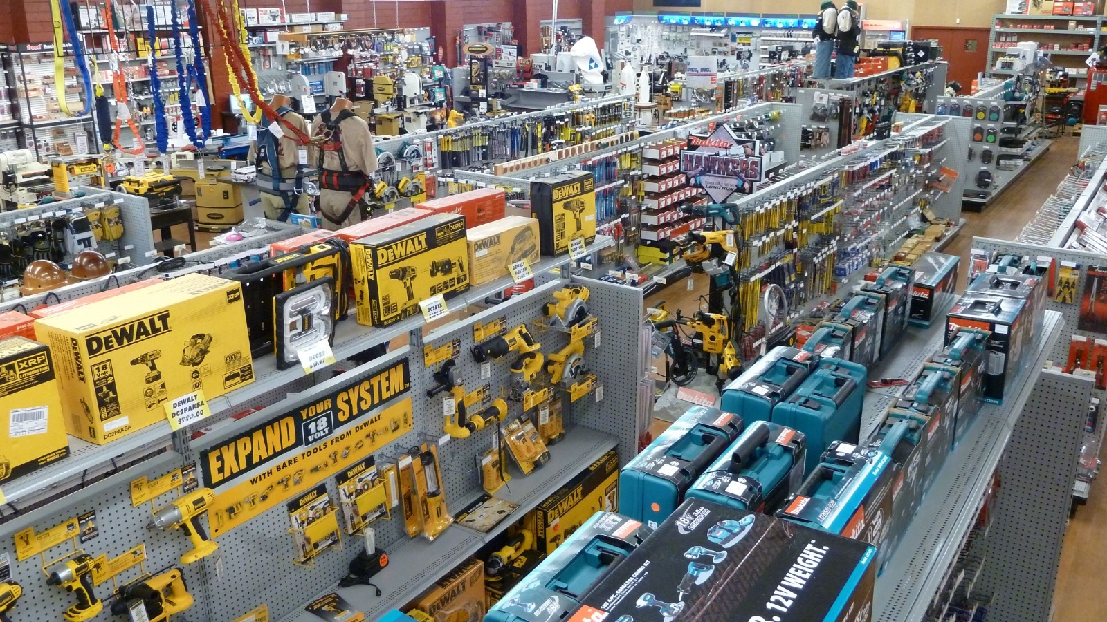 Mister Worker KNIPEX Black Friday: The Best Deals on Professional Hand Tools