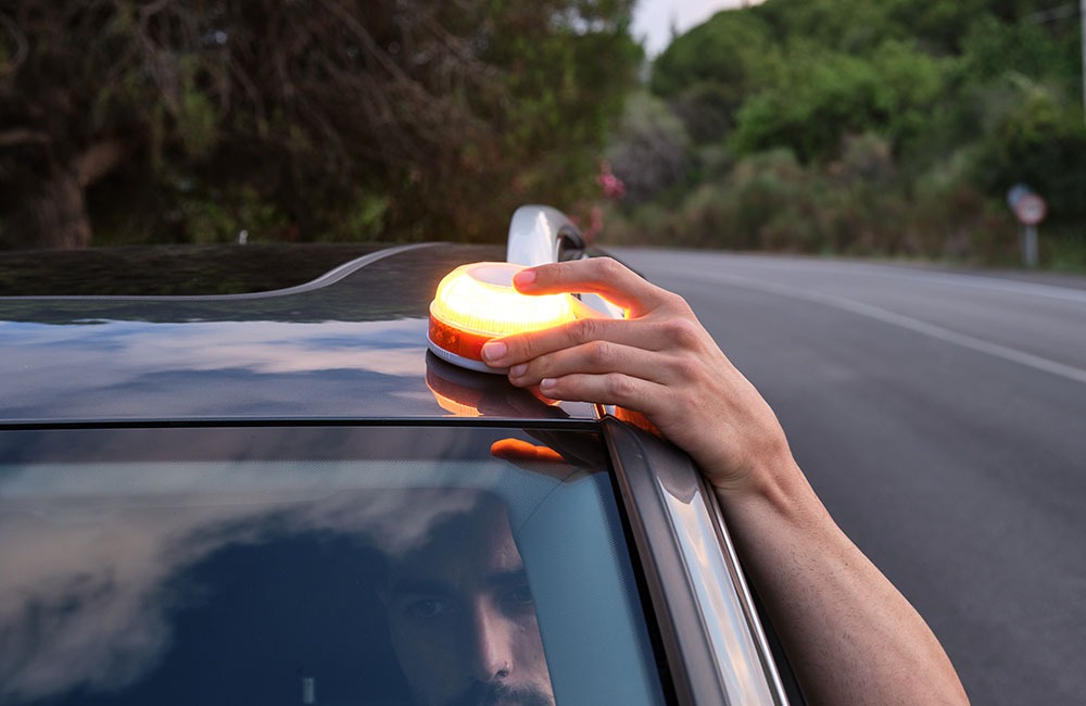 Die Vorteile der Warnleuchte V16 für Ihre Sicherheit unterwegs